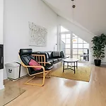 6 Person Retreat In
